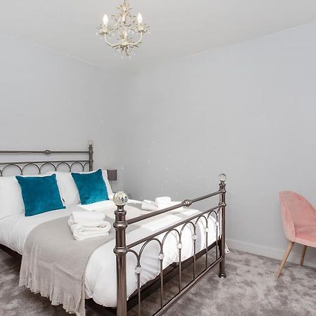 The Luxury Potting Shed With Free Parking! York Exterior foto