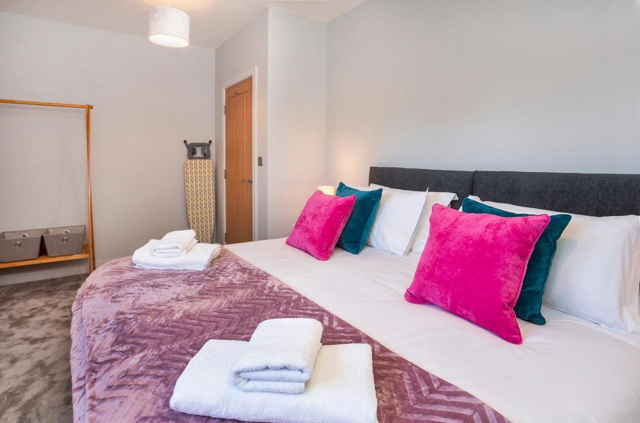The Luxury Potting Shed With Free Parking! York Exterior foto